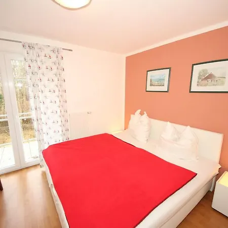 Ferienwohnung Sonnenstrand 12 Mit Balkon Goehren (Ruegen)