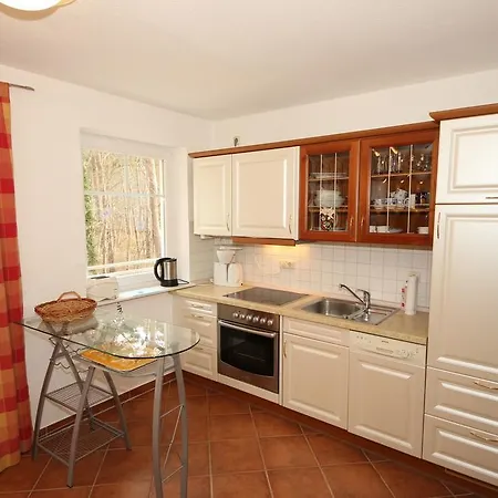Ferienwohnung Sonnenstrand 12 Mit Balkon Goehren (Ruegen)